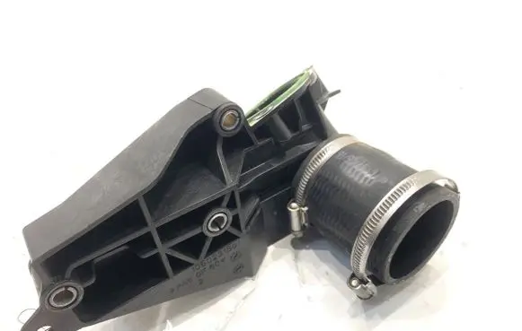 Ford Ecosport Air intake hose/pipe 1060231S01
