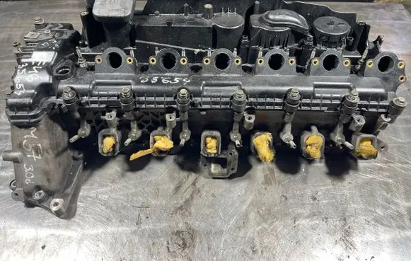 BMW 3 E46 Engine head 7788259 M57TUE