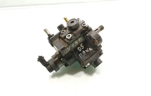 Opel Vectra C Fuel injection high pressure pump 55204600 0445010128