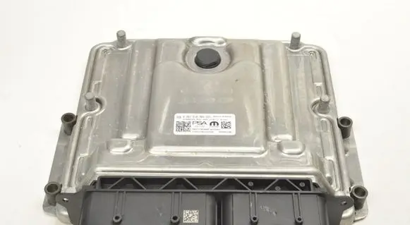 Opel Mokka B Engine control unit/module ECU 9857195080