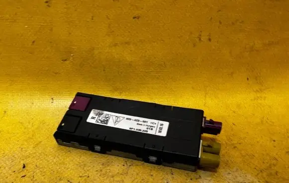 Porsche 911 991 Aerial antenna amplifier 9P1035225