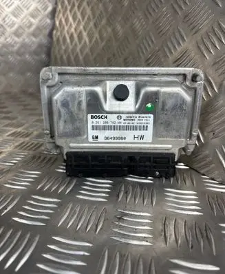 Chevrolet Captiva Engine control unit/module 96499980 1039S19389 0261208782