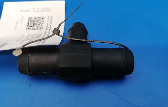 Mercedes-Benz S W126 Engine coolant pipe/hose 25TA01010003