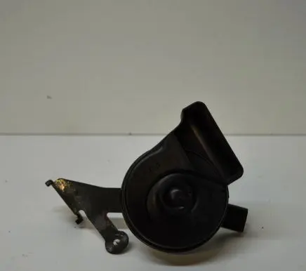 Volkswagen PASSAT B7 Horn signal 7N0951221A 3AA951182A