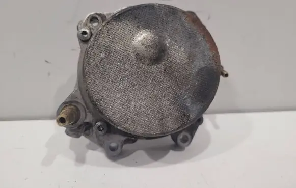 Opel Insignia A Vacuum pump