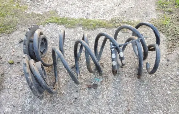 Mercedes-Benz A W169 Rear coil spring