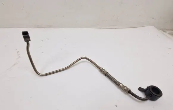 Jaguar XF X250 Turbo turbocharger oiling pipe/hose 