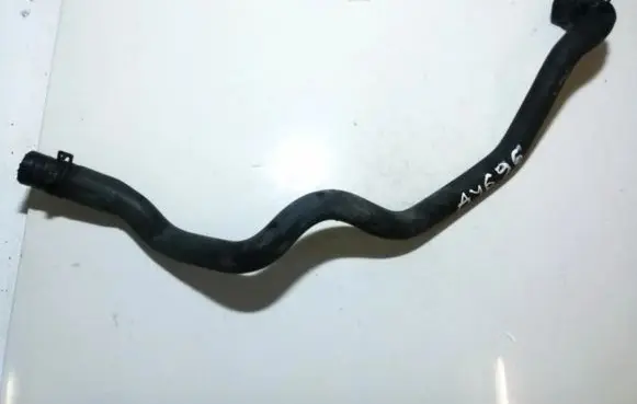 Ford Mondeo Mk III Engine coolant pipe/hose 1s718b081ae