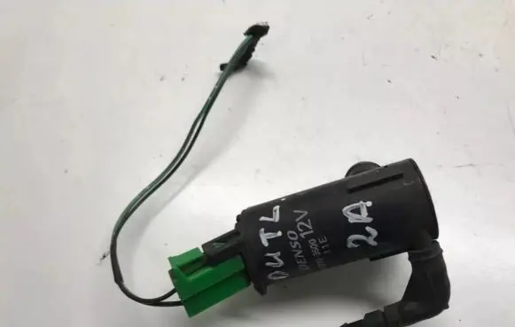 Mitsubishi Outlander Windscreen/windshield washer pump 0602103500