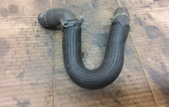 Citroen Berlingo Engine coolant pipe/hose