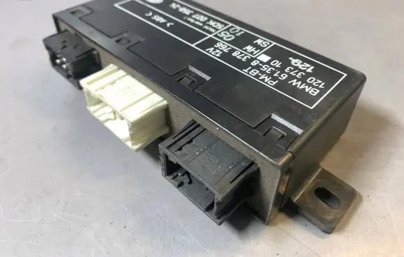 BMW 5 E39 Wing mirror control module 8378766 61358378766 5DK00735824