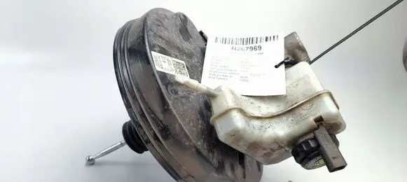 Audi Q3 F3 Master brake cylinder 5N1614105M