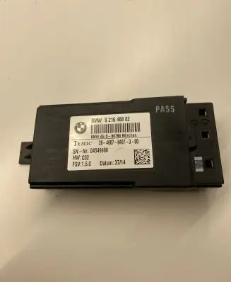 BMW 5 F10 F11 Other control units/modules 9216468 04549886 2840078407300