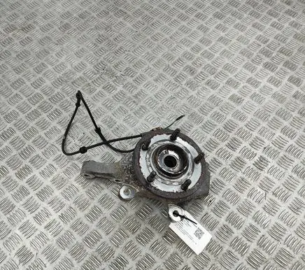 Chrysler Pacifica Front wheel hub 4743145AB