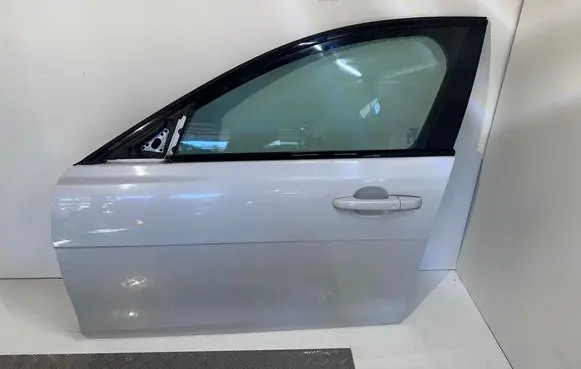 Jaguar XE Front door