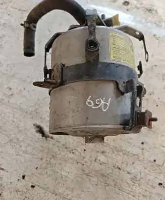 Toyota Prius (NHW20) Coolant heater 