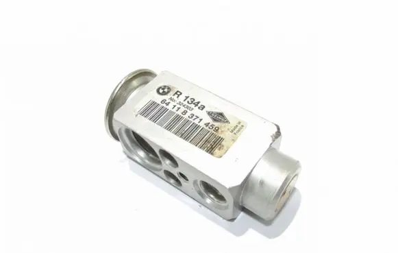 BMW 5 E39 Air conditioning (A/C) expansion valve 64118371459