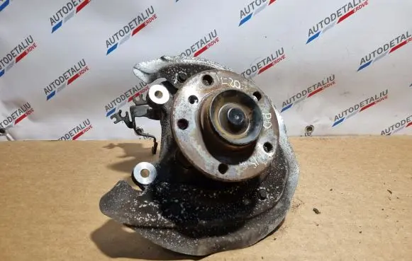 BMW 1 F20 F21 Front wheel hub spindle knuckle 6792286