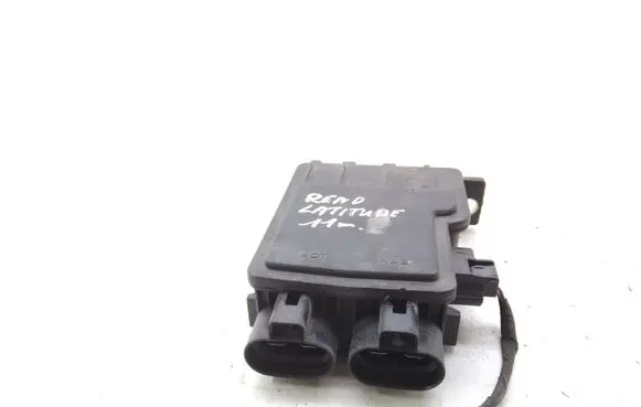 Renault Latitude (L70) Positive wiring loom 