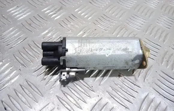 Volvo XC90 Seat adjustment motor 