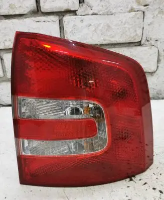 Skoda Octavia Mk2 (1Z) Rear/tail lights 1Z9945096
