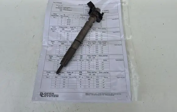 Audi A6 S6 C6 4F Fuel injector 059130277AC 0445115039