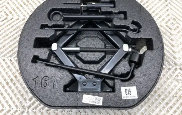 KIA Xceed Other interior part 09100J7150