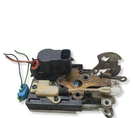 Chevrolet Blazer Front door lock 16636564 2720012