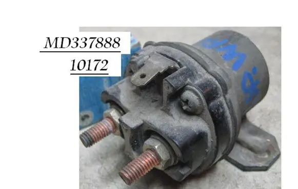 Mitsubishi Space Runner Glow plug pre-heat relay MD337888 10172