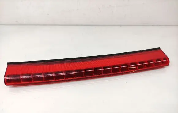 Fiat 500X Third/center stoplight 51925086 51960756