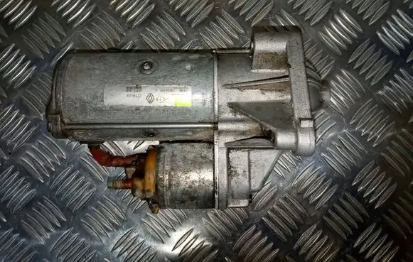 Renault Scenic II - Grand scenic II Starter motor 8200331251