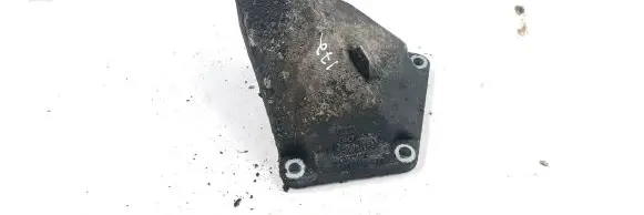 Audi A4 S4 B5 8D Engine mounting bracket 4B0199307G 1543170