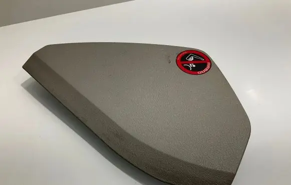 Mercedes-Benz E W211 Dashboard side end trim 2116800478 T0013782