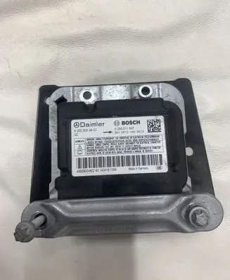 Mercedes-Benz Sprinter W906 Airbag control unit/module A0009004802 0285011847