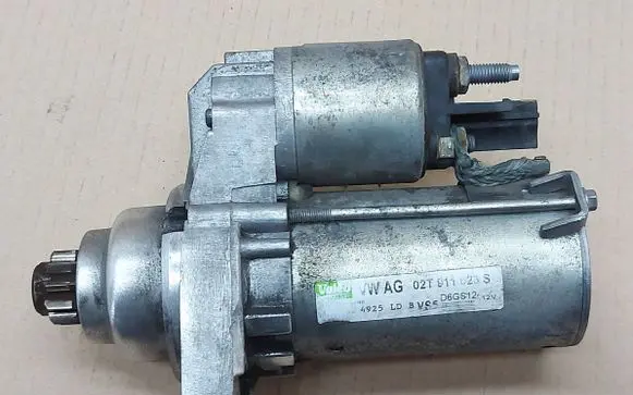 Volkswagen Polo V 6R Starter motor 02T911023S