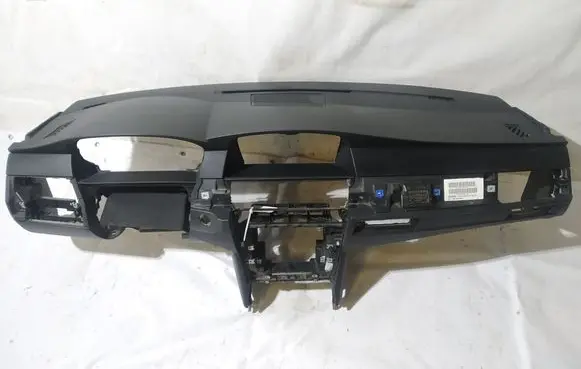 BMW 5 E60 E61 Dashboard 6976436 697643611
