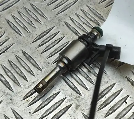 Porsche Macan (95B) Fuel injector 06L906036K 0261500244