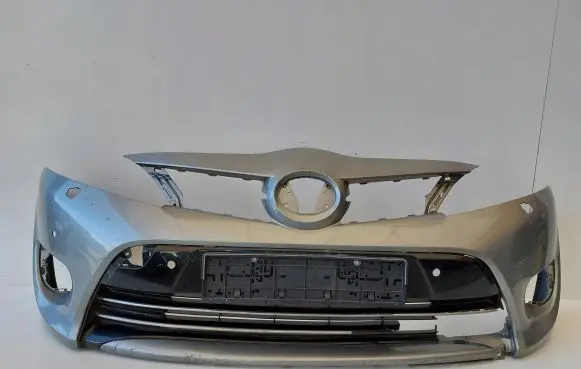 Toyota Verso Front bumper 531120F070