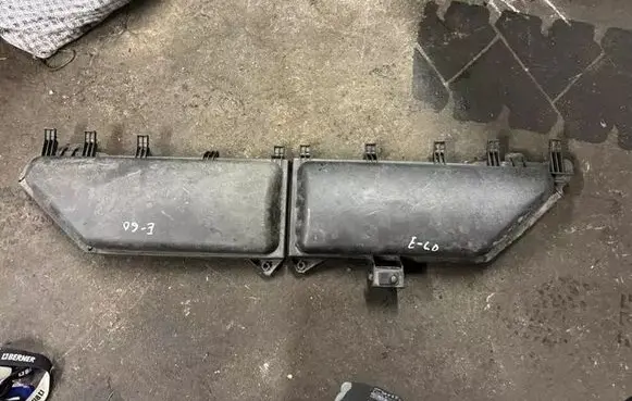 BMW 5 E60 E61 Air filter box cover 