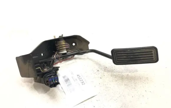 Toyota Corolla E120 E130 Accelerator throttle pedal 