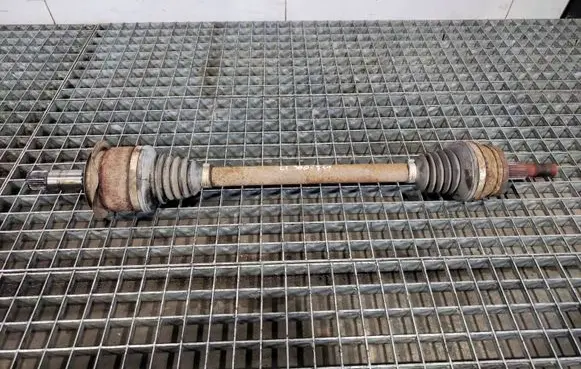 Rear driveshaft