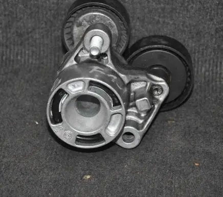 BMW X3 F25 Timing belt tensioner 7810807