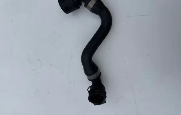 BMW X3 G01 Engine coolant pipe/hose 8670700
