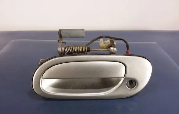Mazda Xedos 9 Front door exterior handle