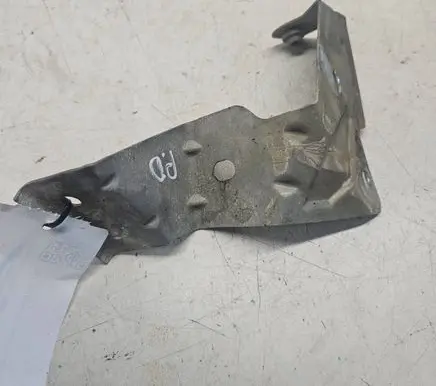 Renault Scenic II - Grand scenic II Fender mounting bracket 102602F