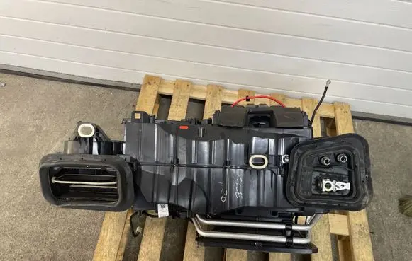 Interior heater climate box assembly