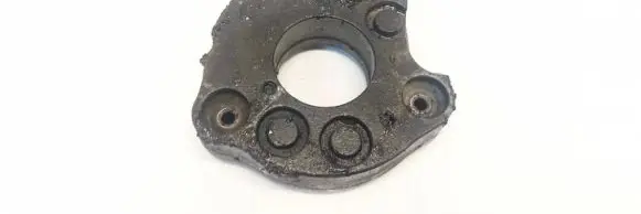 Volvo XC90 Engine mounting bracket 30713096