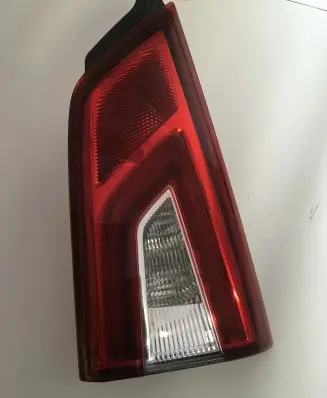 Nissan Qashqai Tailgate rear/tail lights 22618013 265504EA5C 265504EA5D