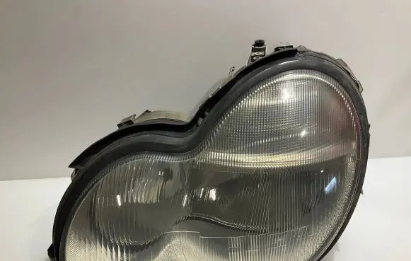 Mercedes-Benz C W203 Headlight/headlamp A2038200161 0301166201 2038200161