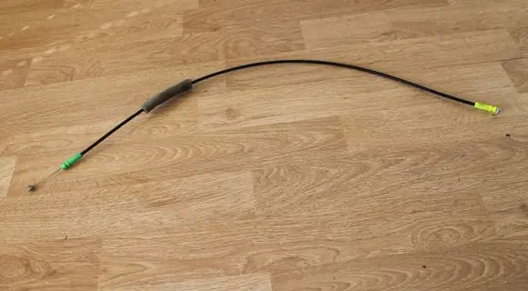 Toyota Avensis T250 Rear door cable line 